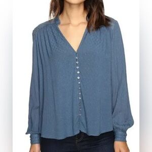 FREE PEOPLE Women’s "Eden" Embroidered Blue Peasant Canyon Rose Top- Size Small